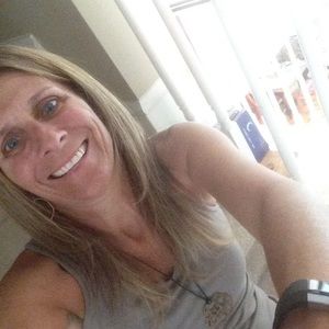 Meet your Posher, Tiara